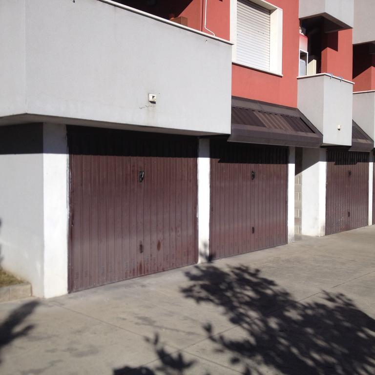 Appartamento Aleph With Private Parking, Next Train Station Como Eksteriør billede