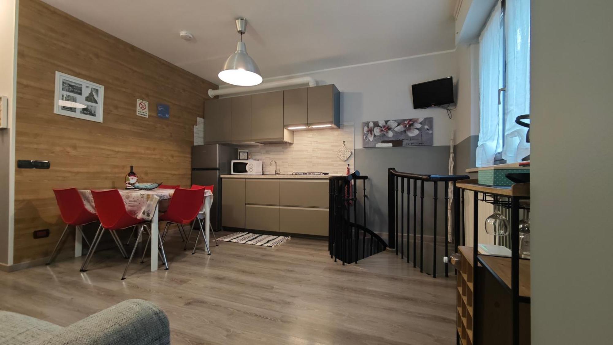 Appartamento Aleph With Private Parking, Next Train Station Como Eksteriør billede